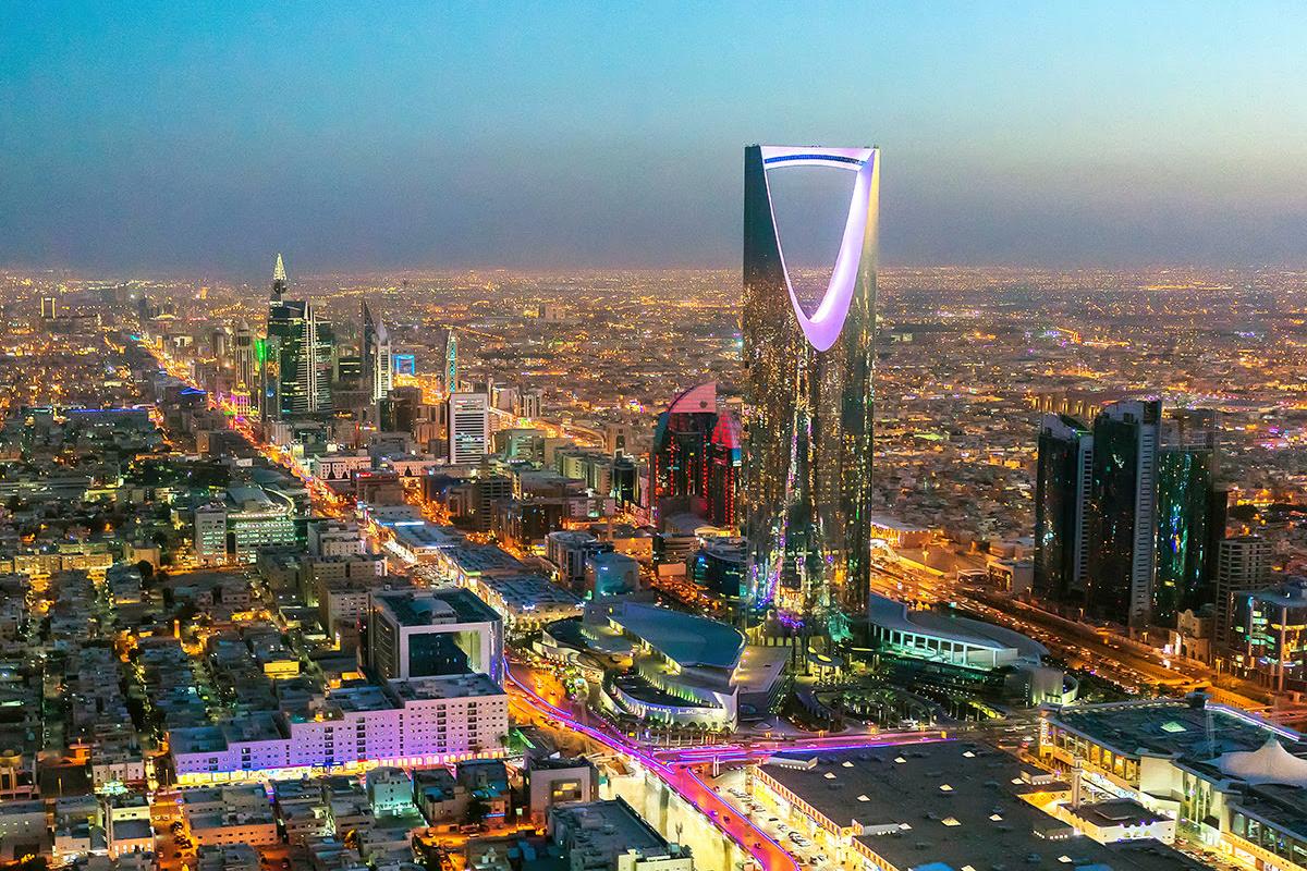 معرض الرياض الفني